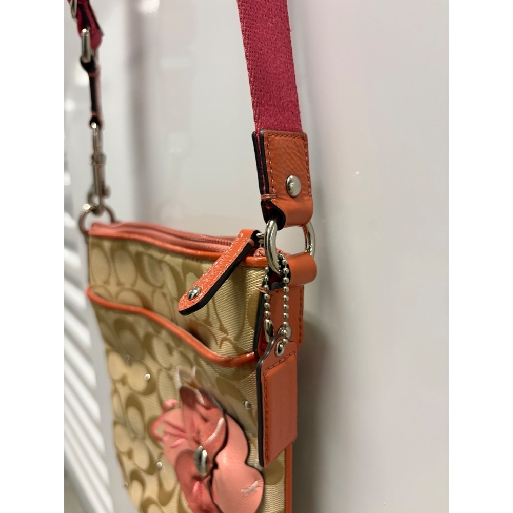 Vintage Coach Signature Floral Applique Crossbody Bag Tan Pink Messenger Bag - Picture 3 of 11
